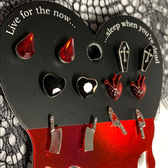HOT TOPIC Spooky Goth Death EARRINGS 6 PAIRS! - Picture 4 of 9